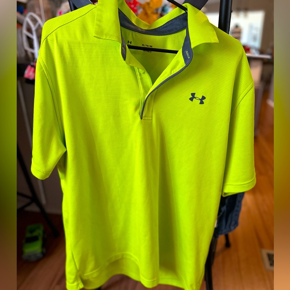 UNDER ARMOUR men’s polo shirt